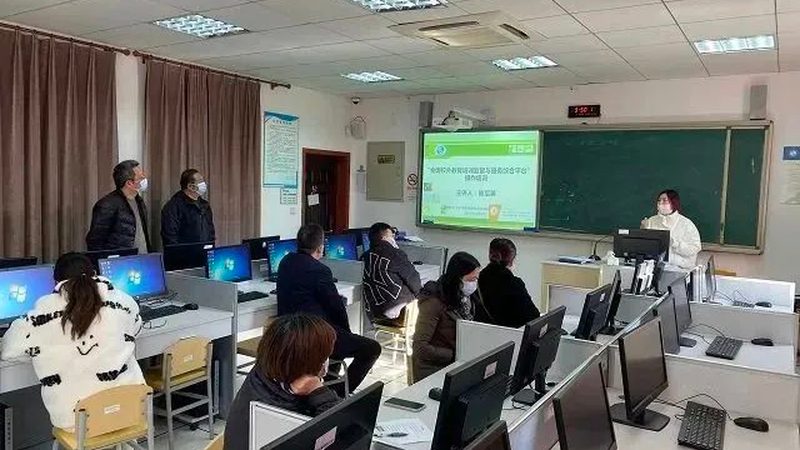 课件素材库：分类与对比，打造高效教学资源