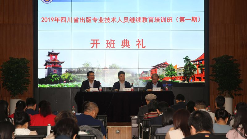 广州市教育考试院报考电话：020-12320